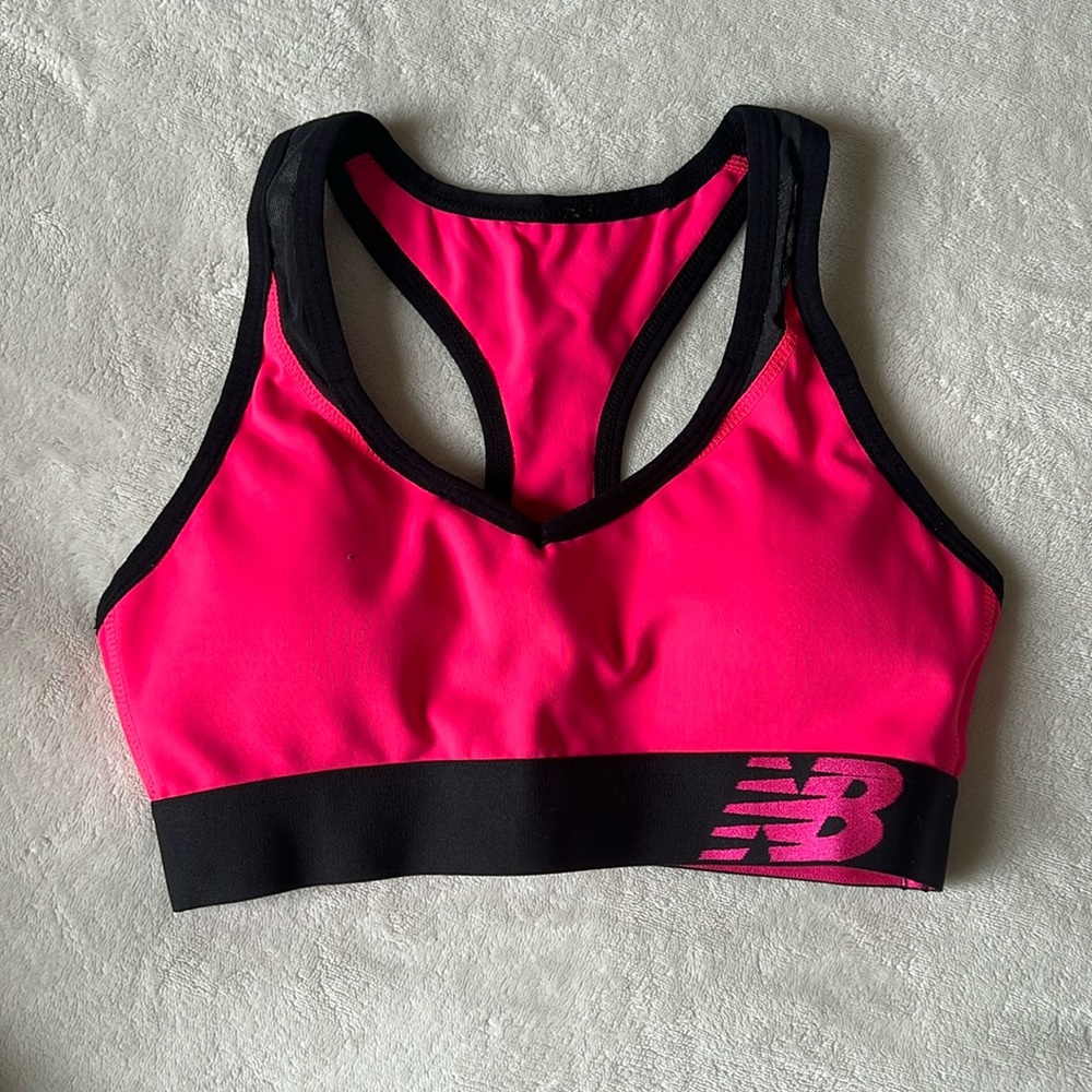 New Balance Sports bra Neon Pink - XSmall